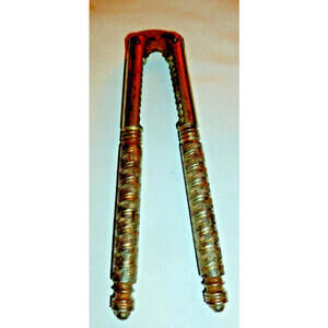 Antique Nutcracker Pat 1909 Herringbone Pattern‎
